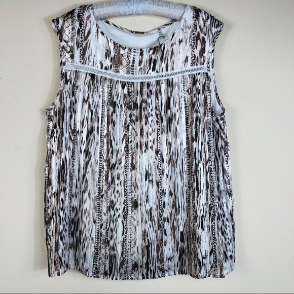 TAHARI NWT Abstract Micro Pleated Top M - Picture 2 of 8